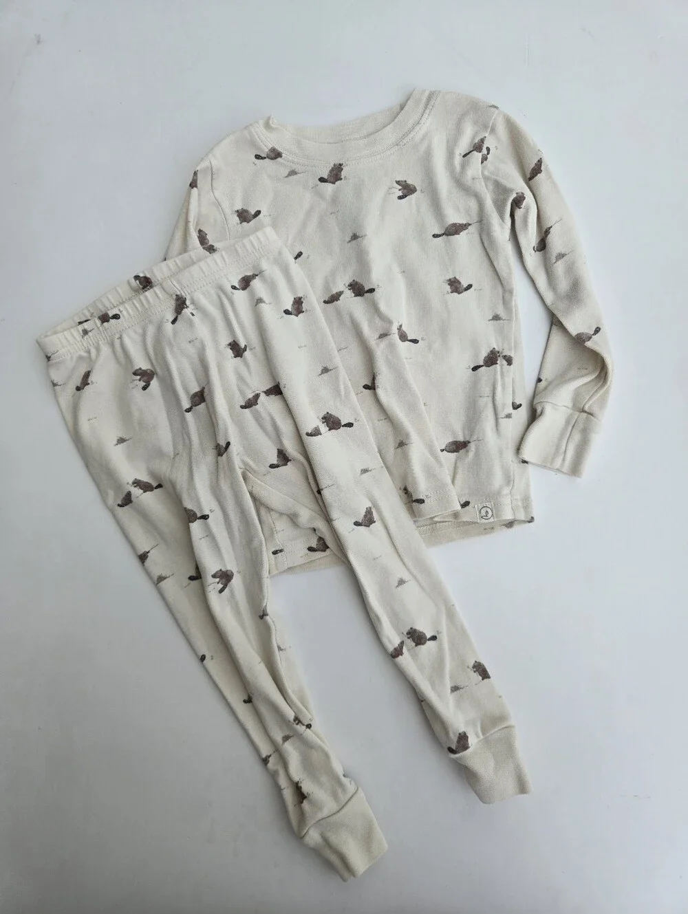 Little Planet Set Organic Cotton Pajamas in Bever Cream & Multi Fruit Print 2T